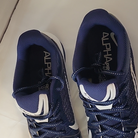 Nike Alpha Pro Cleats - Picture 3 of 7